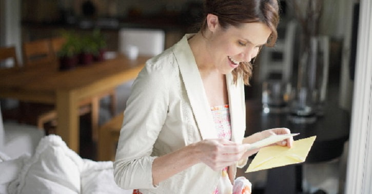 誕生日を過ぎて贈るカード メッセージ集（日本語）