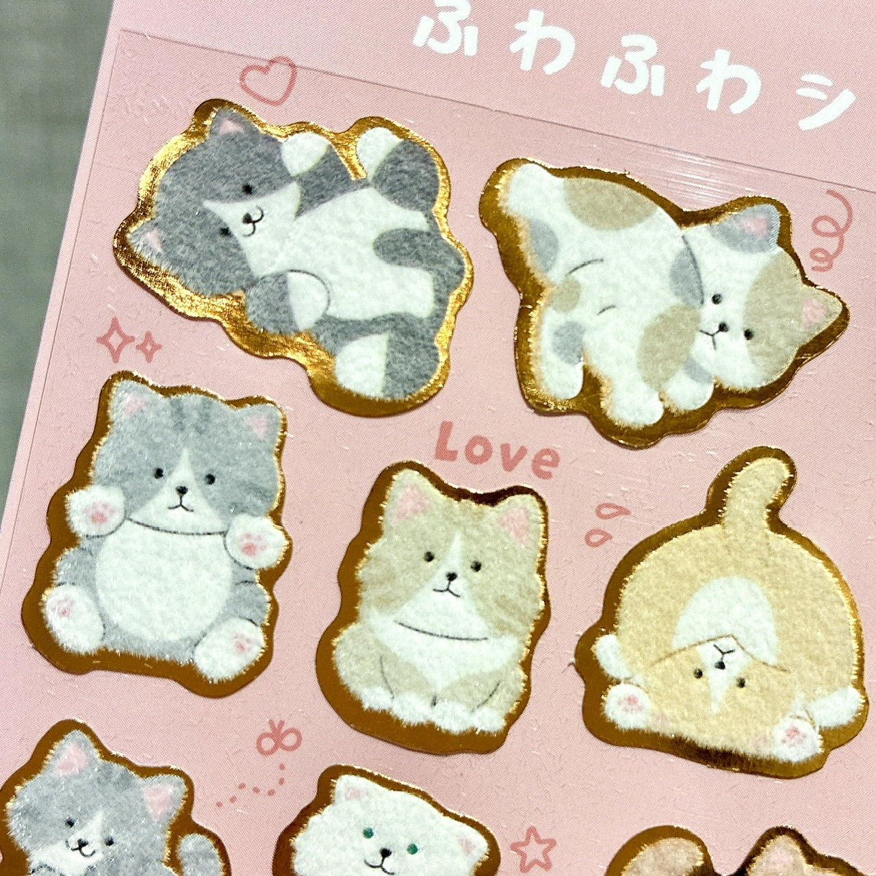 フロッキー加工 ふわふわシール ふわふわねこ｜日本ホールマークの
