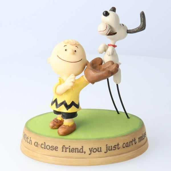 Peanuts(R) Snoopy Charlie Brown and Snoopy Playing Catch Figurine